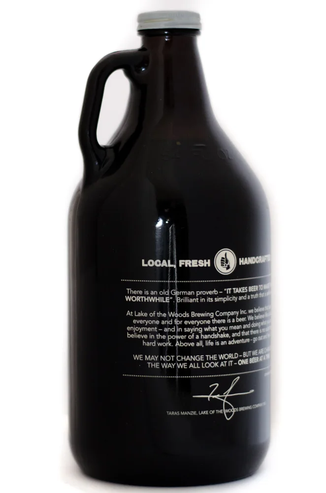 Growler en verre brun avec anse et bouchon à vis, d’une capacité de 64 onces liquides américaines.